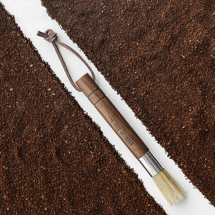 MHW 3BOMBER Barista Wings Cylindrical Brush Walnut