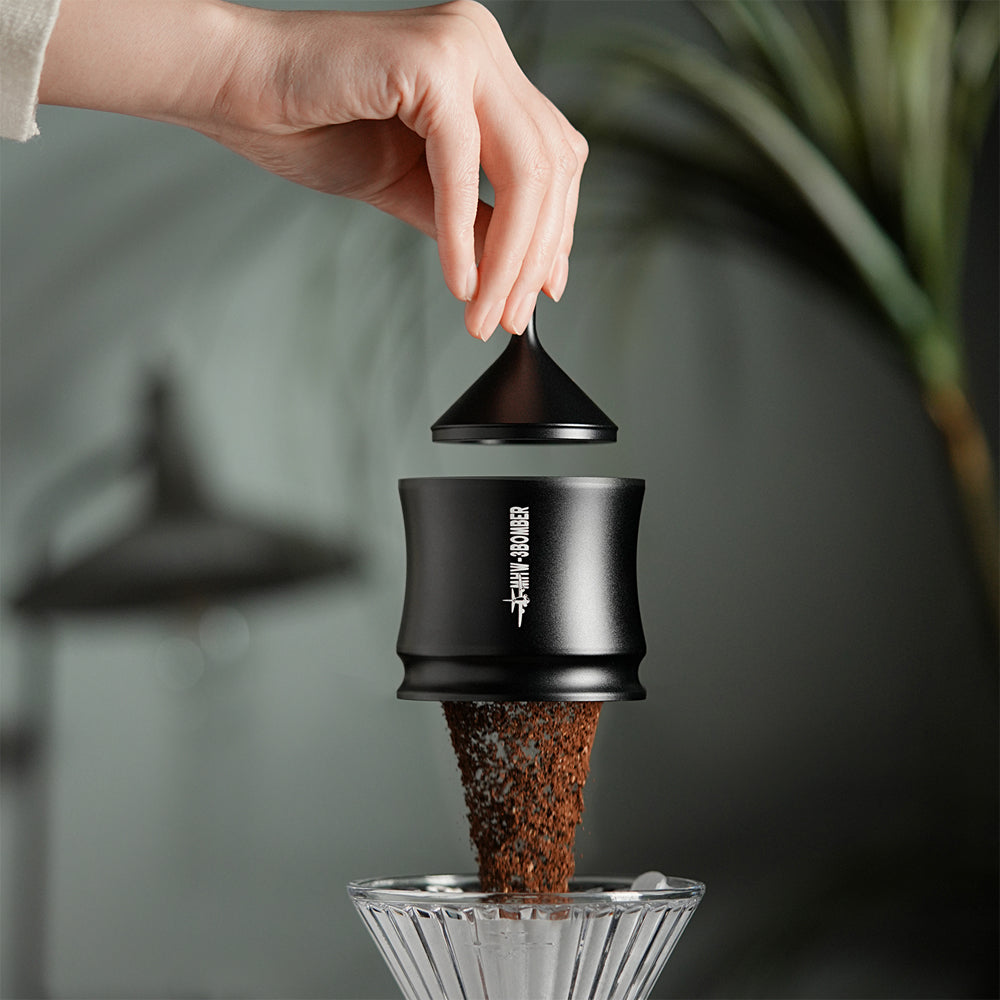 MHW 3BOMBER Dosiertrichter, Flow Light 58mm schwarz