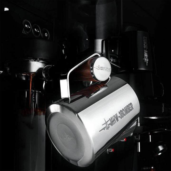 MHW 3BOMBER 5.0 Milchkännchen Glossy 600ml