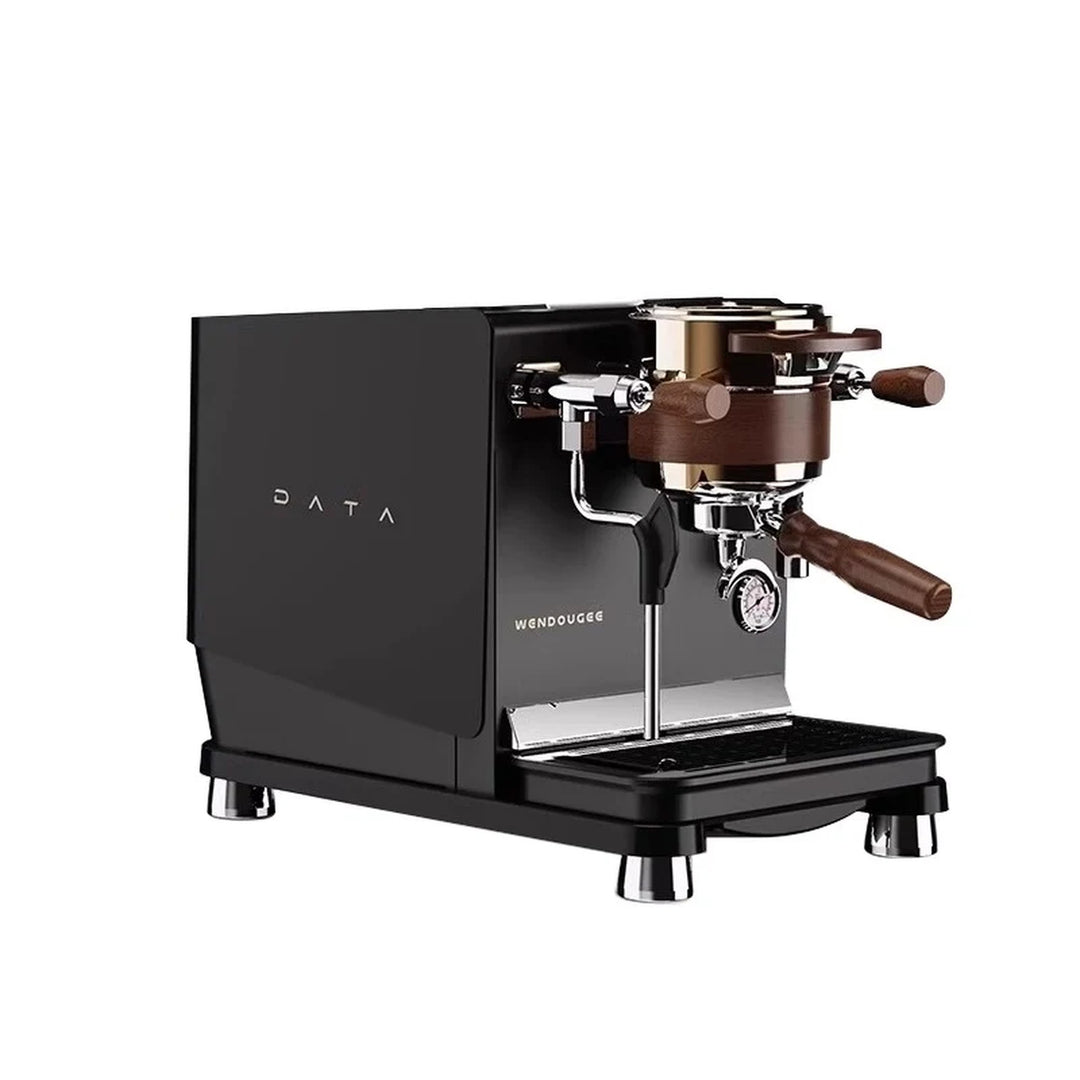 Wendougee DATA semi-automatic espresso machine with dual-boiler design