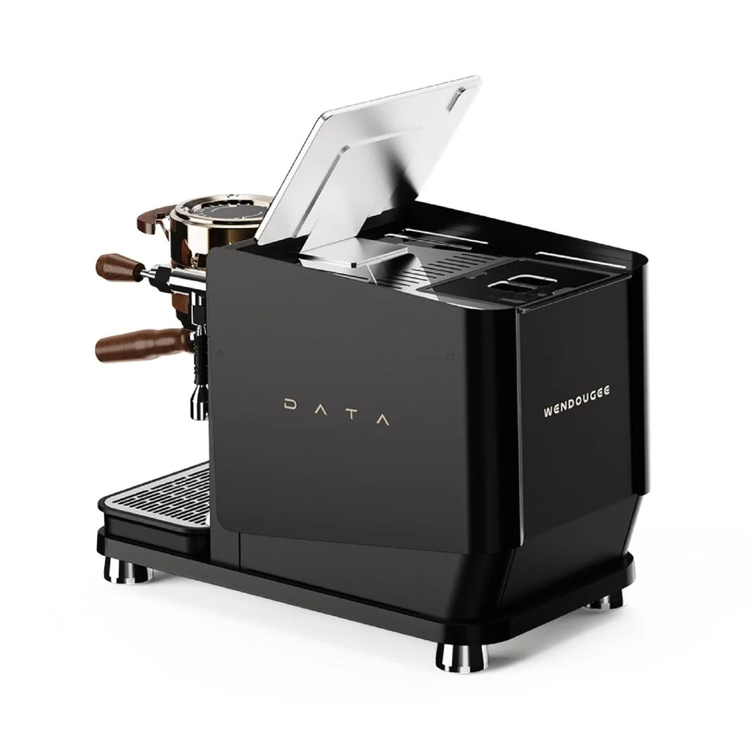 Wendougee DATA semi-automatic espresso machine with dual-boiler design